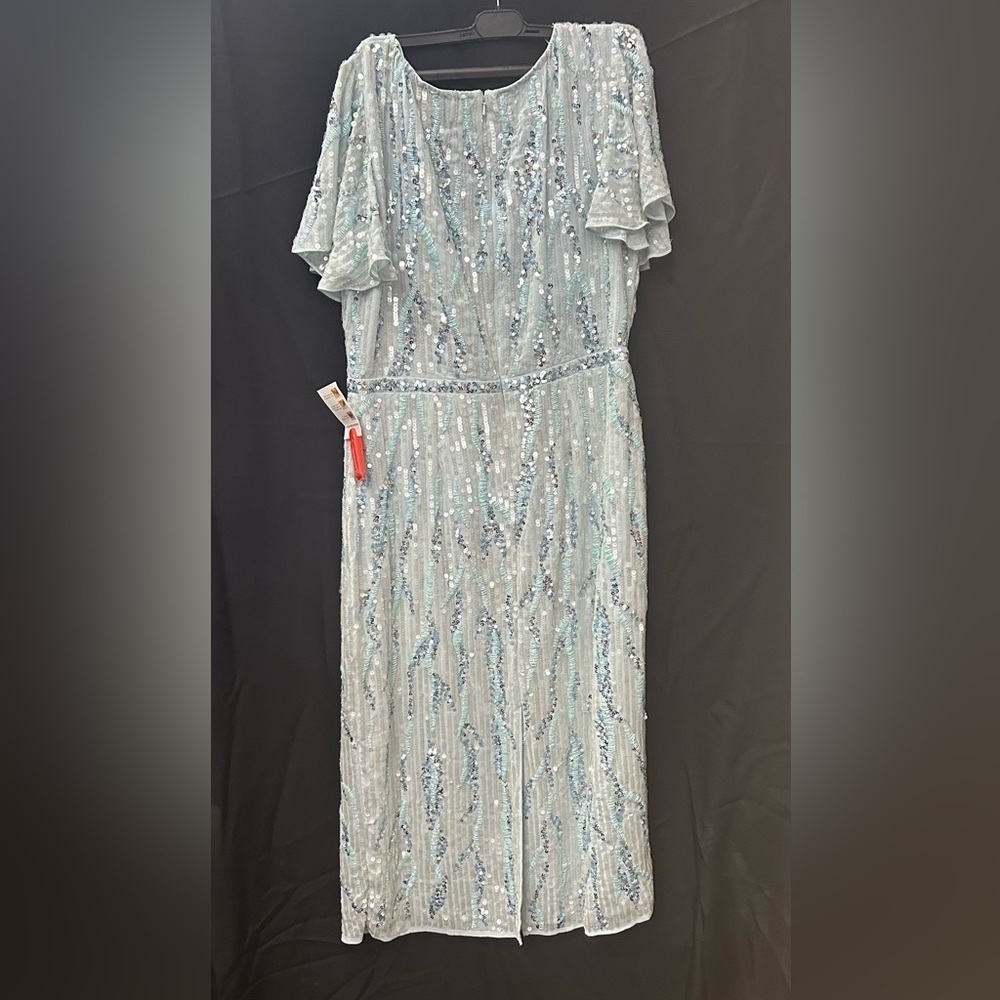 Mac Duggal 93591 NWT SEQUINED V NECK FLUTTER SLEEVE TEA LENGTH DRESS - Picture 5 of 12